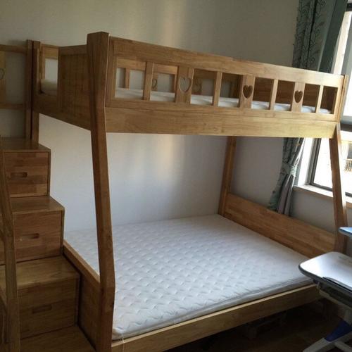 贝力克全实木工厂定制:床和床头柜